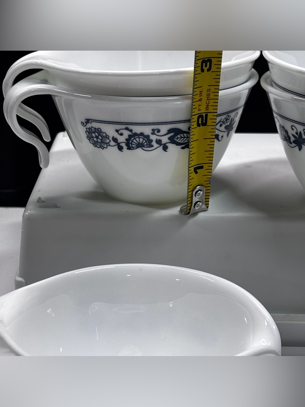 Corelle Corning Old Town Blue Onion Hook Handle Coffee Cups 4 W/ Cream Sugar - Picture 5 of 10